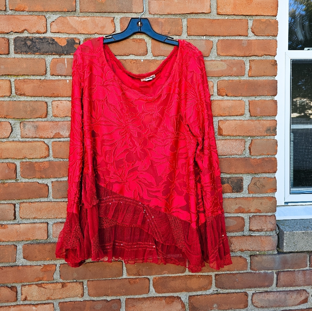 New Design Today Red Velvet Burnout Lace Sequin Statement Top (Size 1XL)
